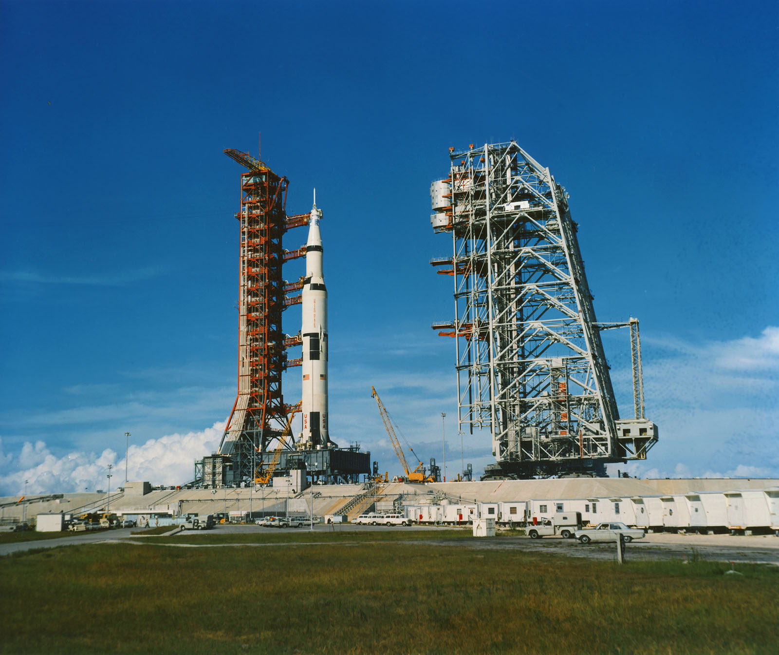 A photo of Apollo space vehicle on the launch pad