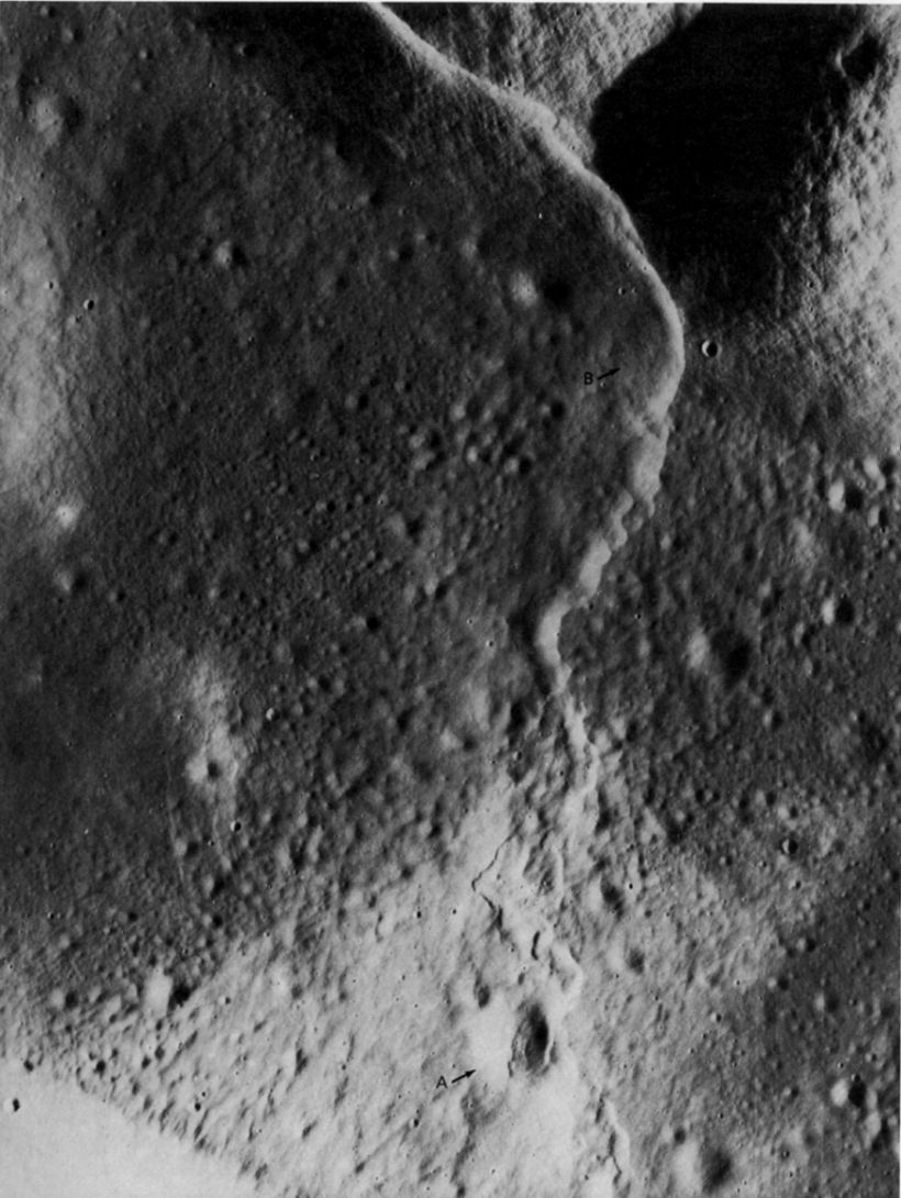 FIGURE 81. -  This enlargement provides a closeup view of part of the ridge. 