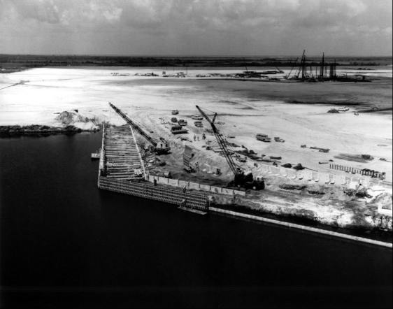 Wharf under construction