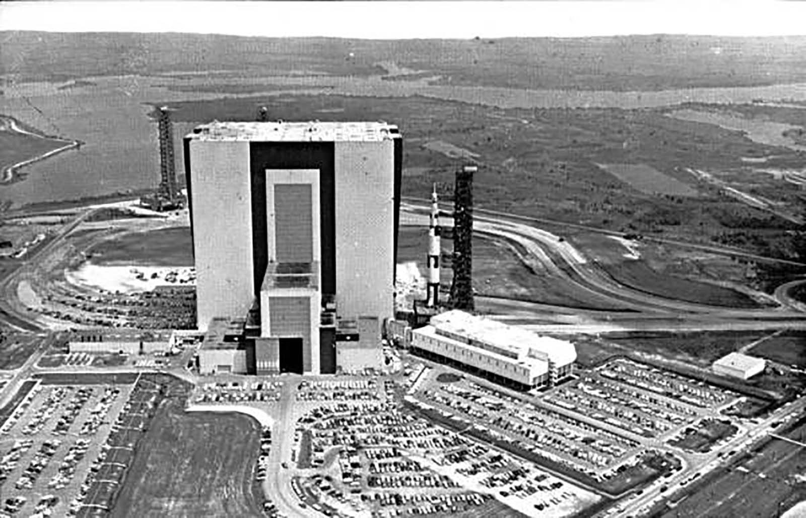 VAB and 500-F rollout