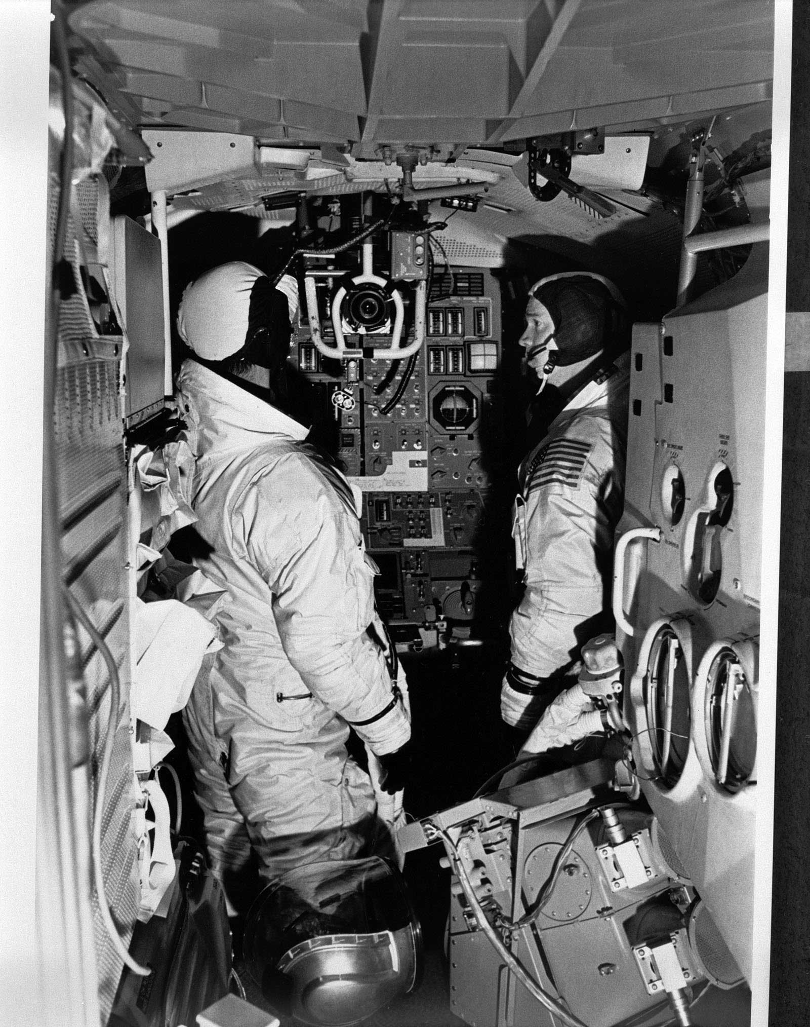 Apollo 9 crew in LM simulator