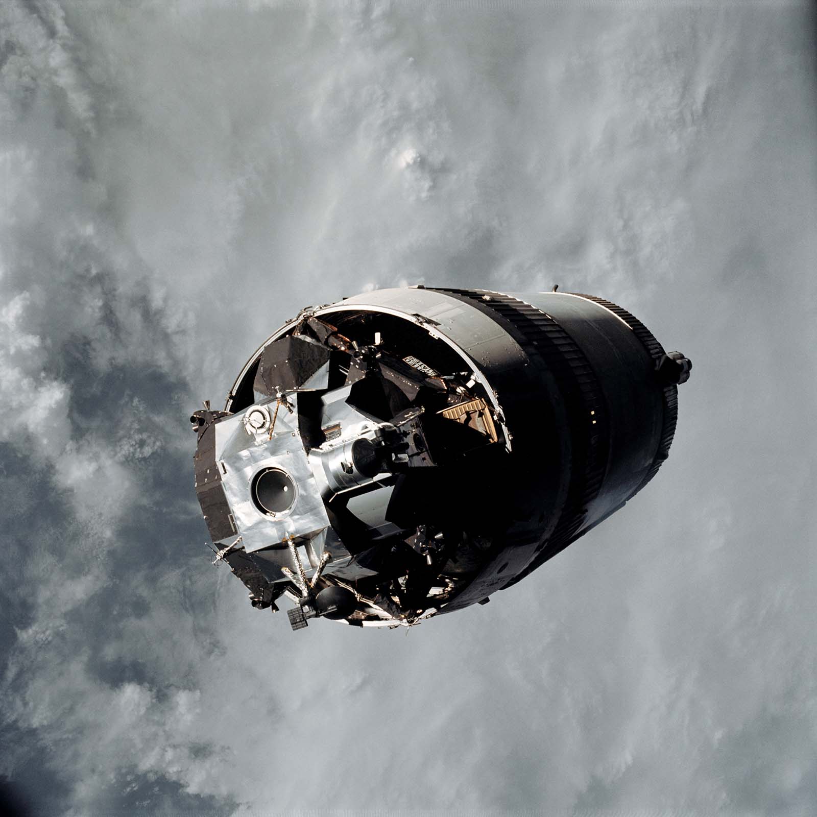 Apollo 9 LM atop S-IVB